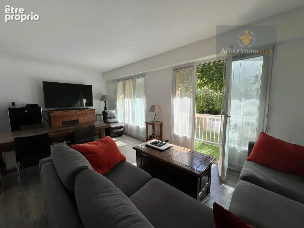 Appartement à ELANCOURT