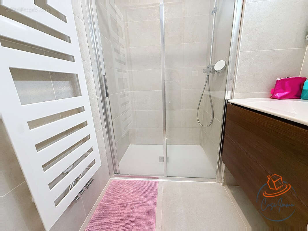 Maison à FERNEY-VOLTAIRE