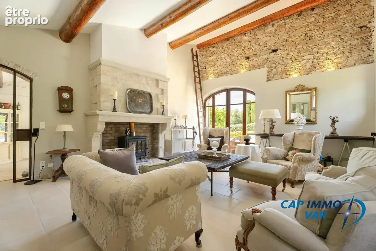 Maison 6 pièces 206 m² à vendre à La Cadiere-D'azur (83740) - photo 6