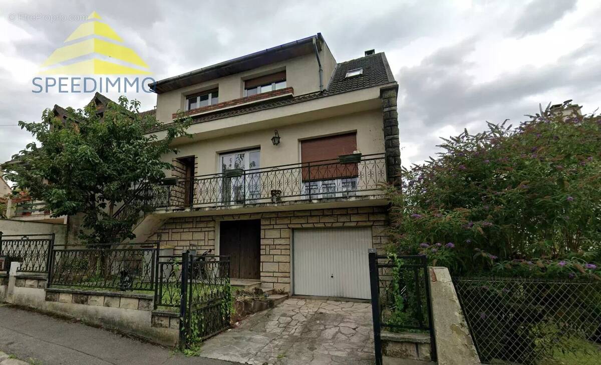 Maison à VILLECRESNES