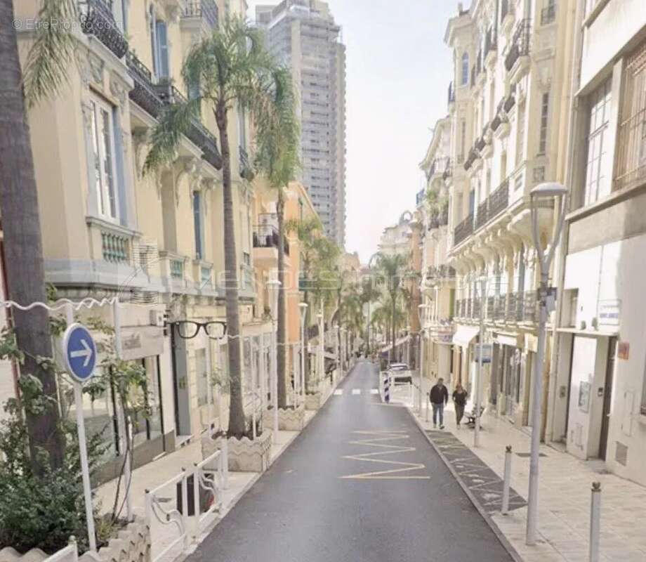 Appartement à BEAUSOLEIL