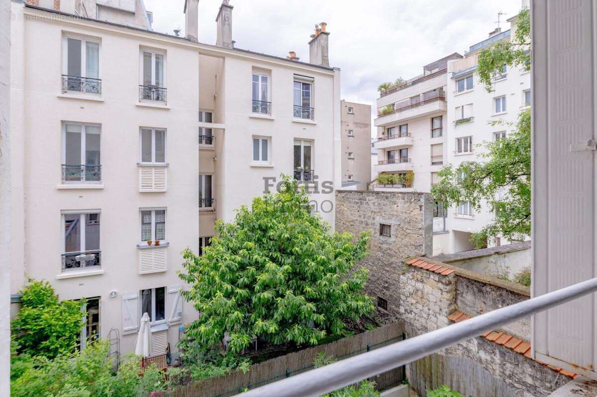 Appartement à LEVALLOIS-PERRET