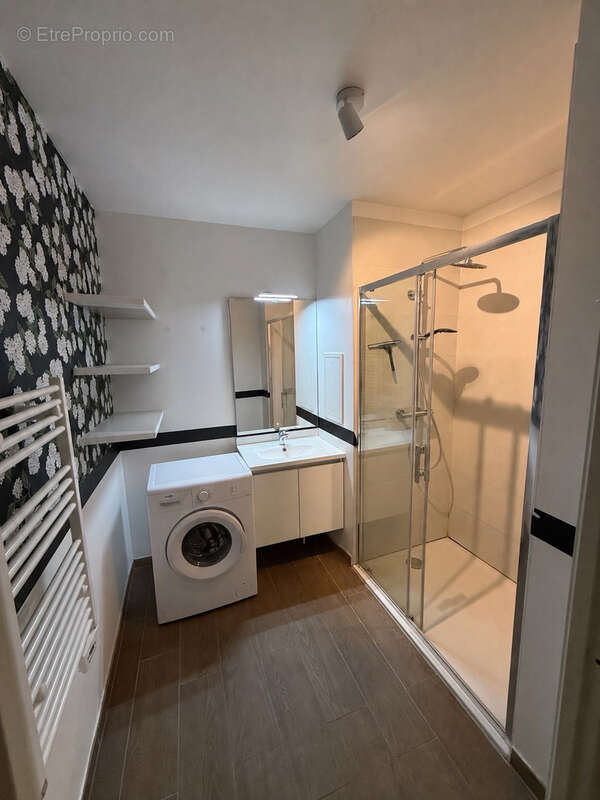 Appartement 61 m² à Arles  - photo 9