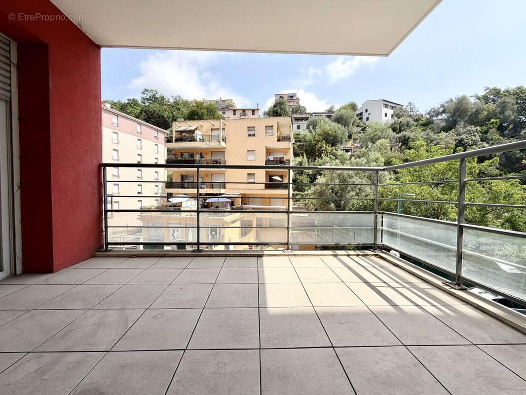 Menton borrigo - 2p dans residence recente avec terrasse - photo 6