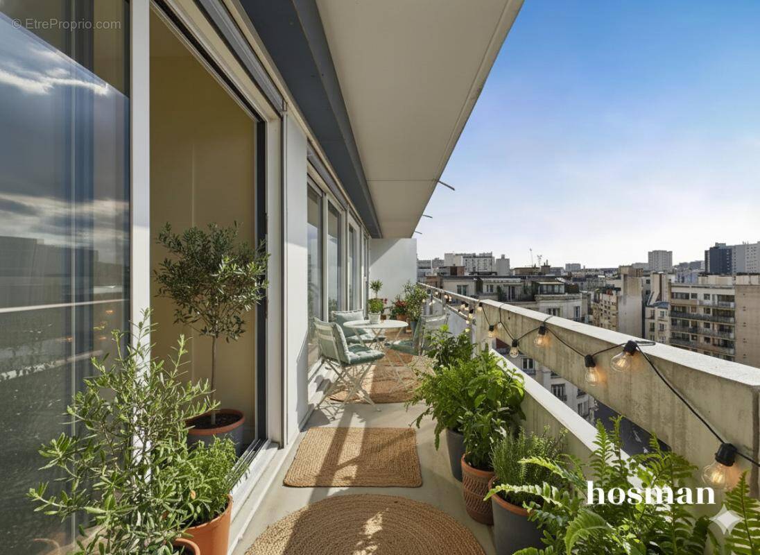 Appartement à PARIS-15E