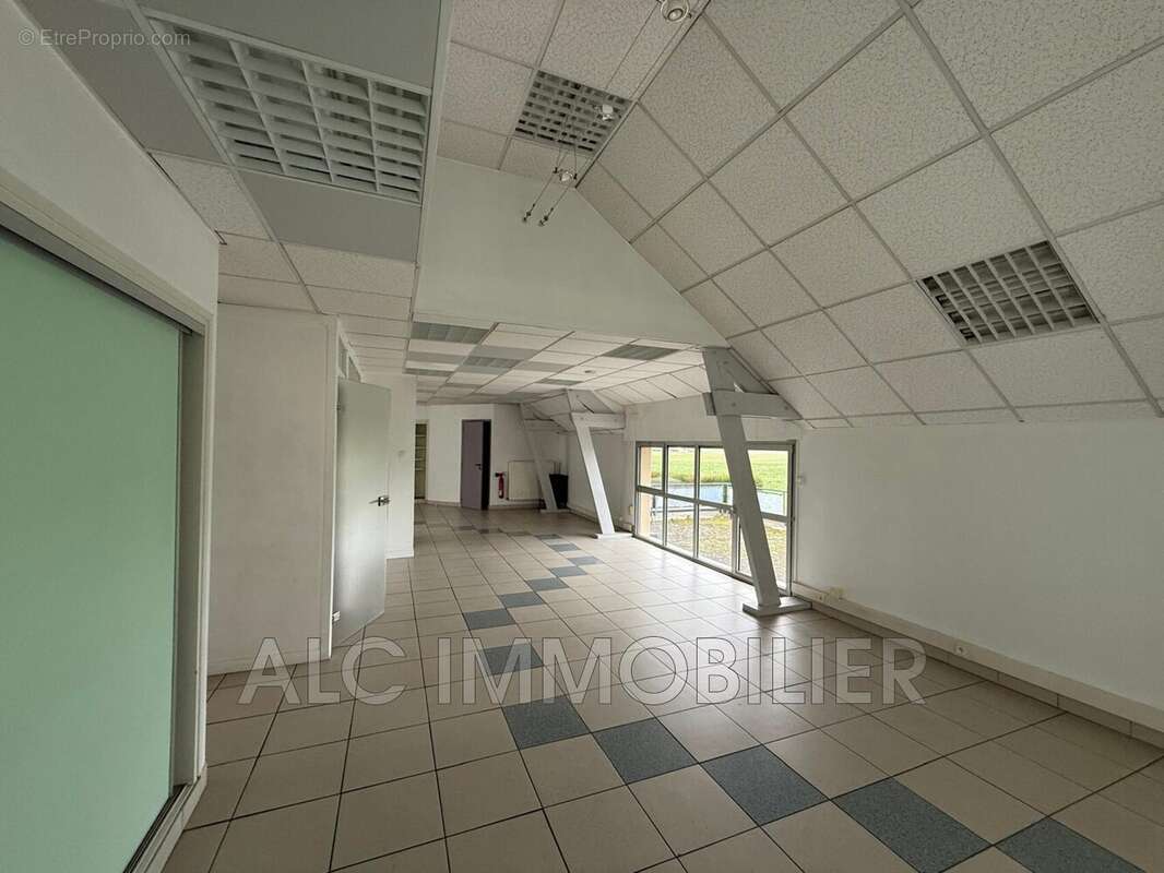 Appartement à CONDE-SUR-SARTHE