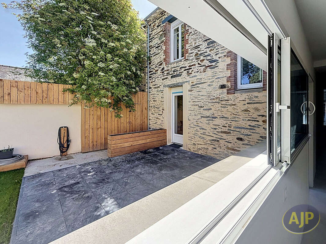 Maison  Bourg Saffré 6ch - photo 16