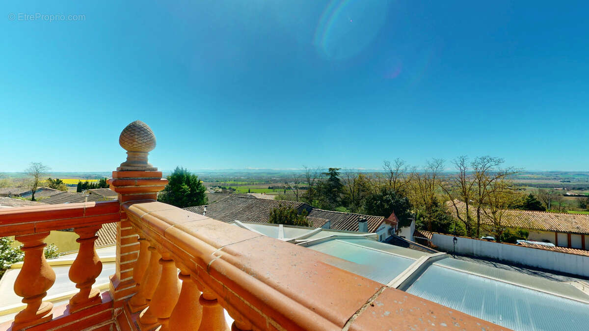 Maison à MONTGISCARD