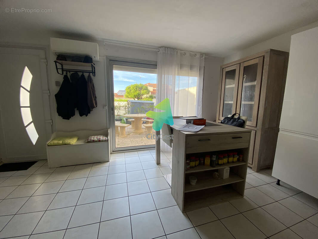 Maison à CANET-EN-ROUSSILLON