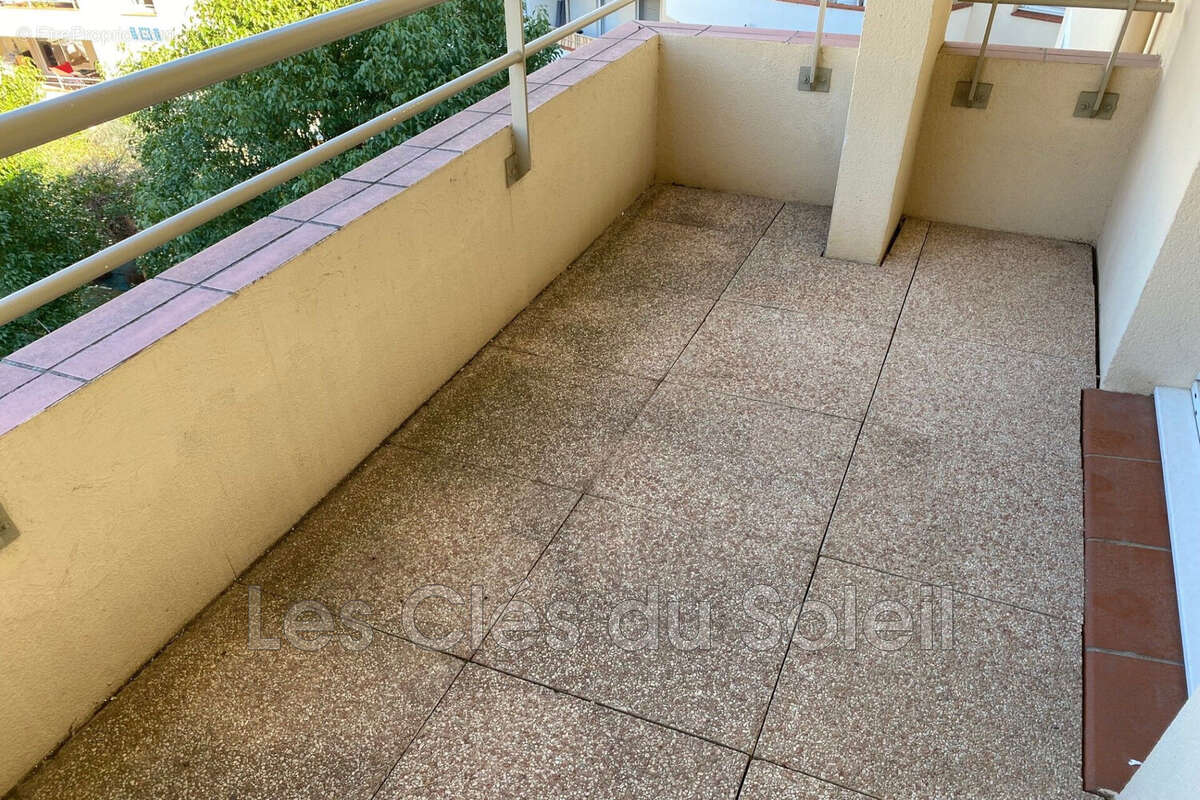 Appartement à HYERES