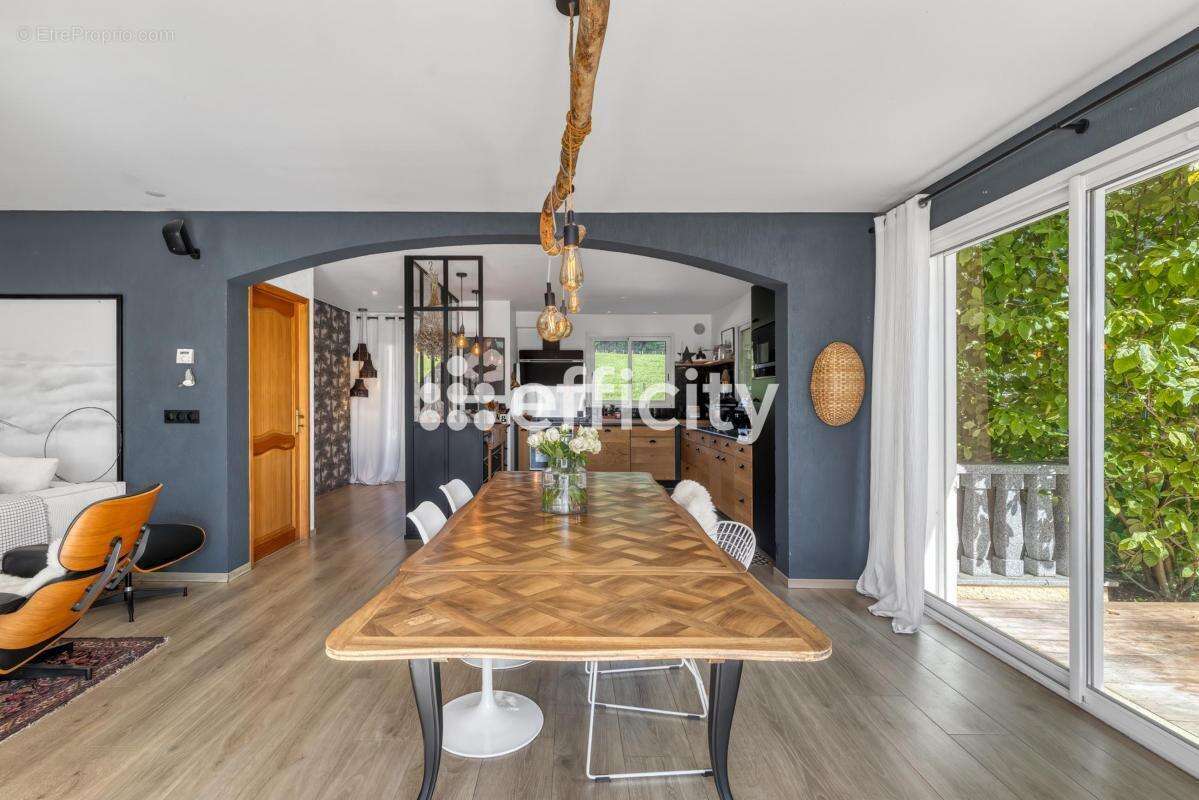 Maison à LA BALME-DE-SILLINGY