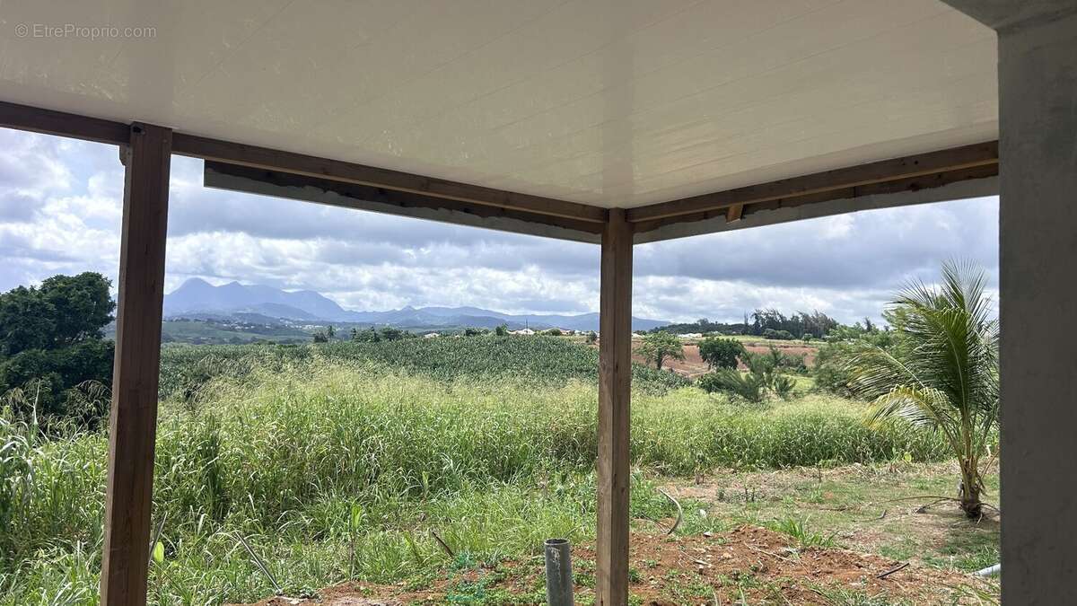 Maison à LE LAMENTIN