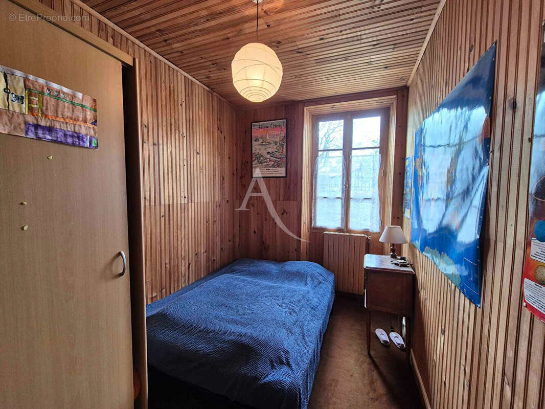 Maison à VILLENEUVE-DE-MARSAN