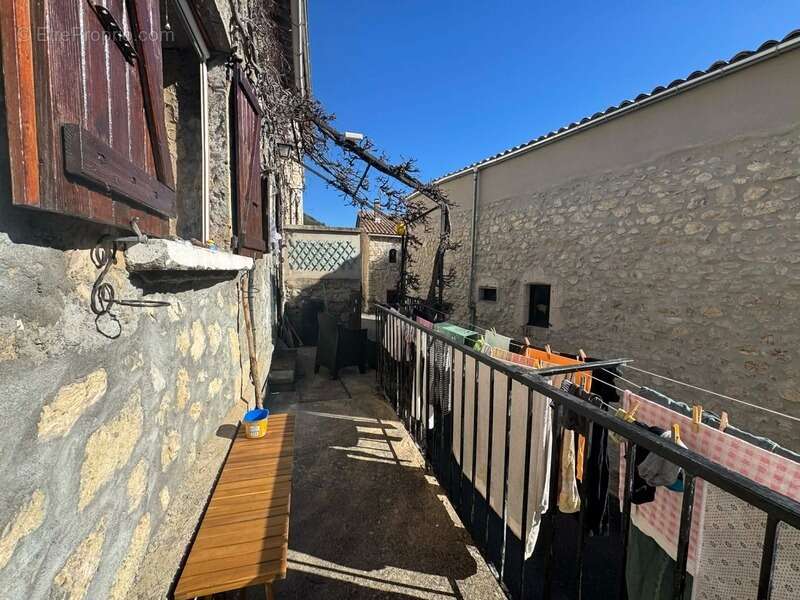 Maison de village pleine de charme avec vue – La Piarre (05) - photo 10