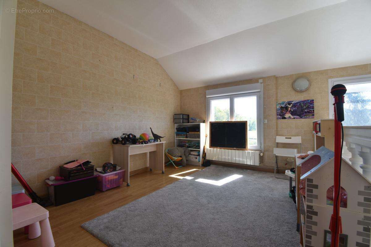 Maison à ARQUIAN