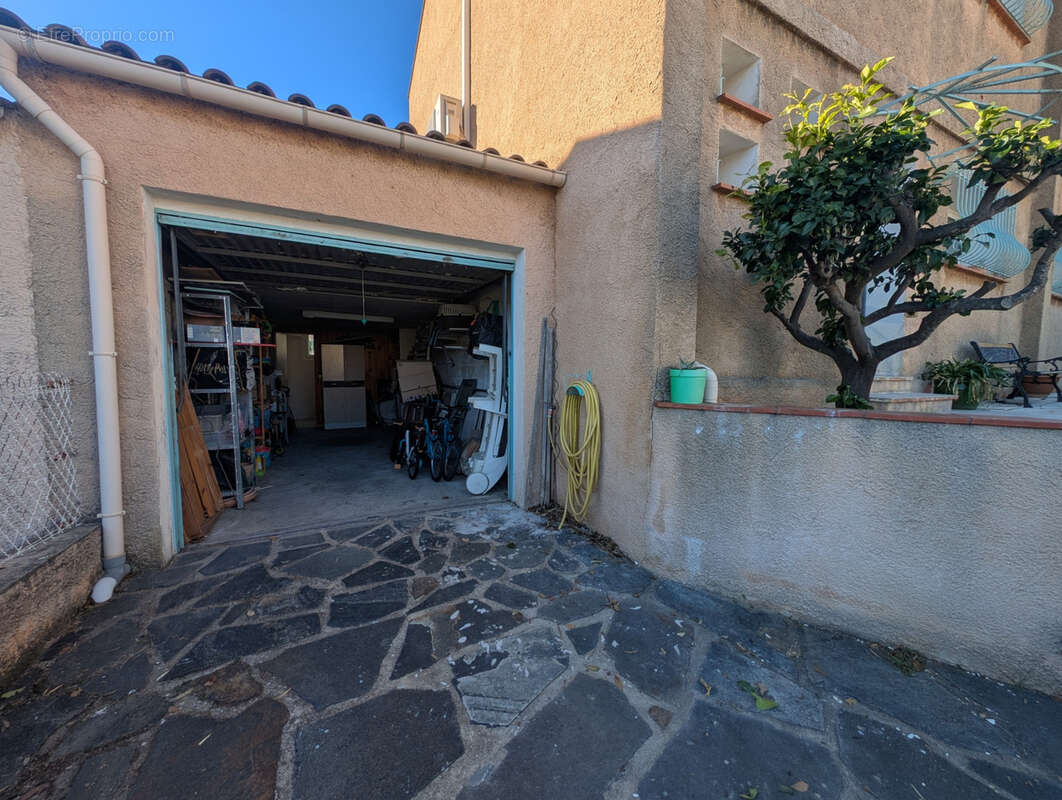 Maison à SIX-FOURS-LES-PLAGES