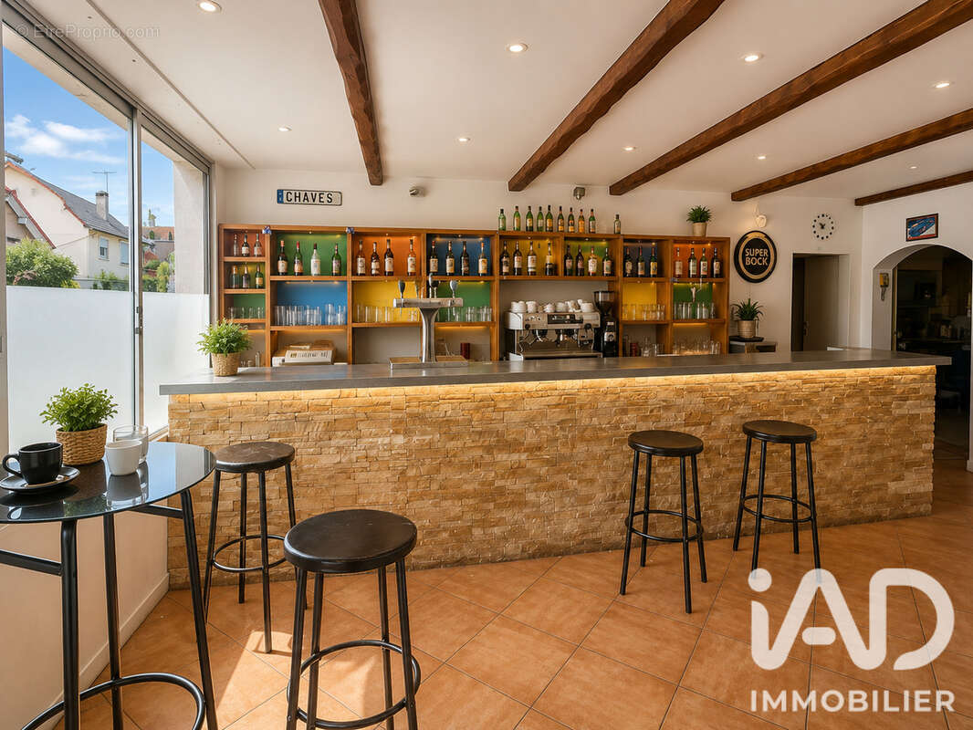 Commerce 162 m² à Sartrouville  - photo 3