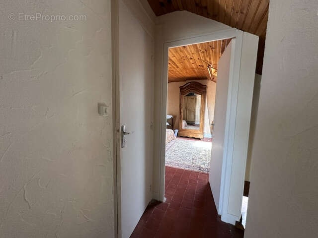 Maison 68 m² à Cervon  - photo 9