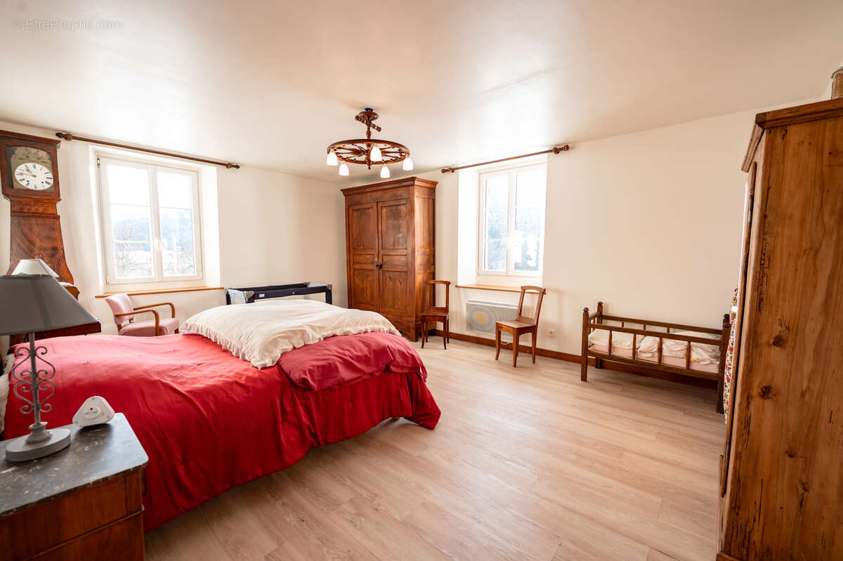 Appartement à JOUGNE