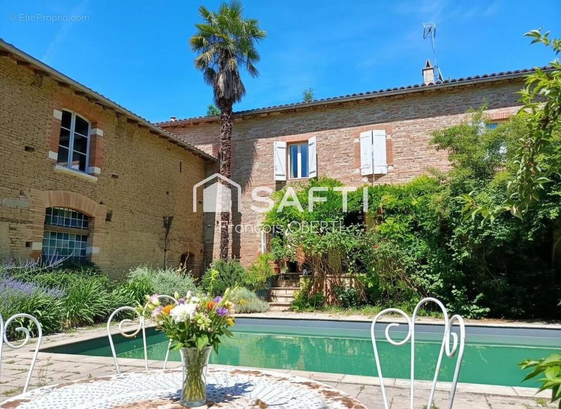 Photo 1 - Maison à ROQUETTES
