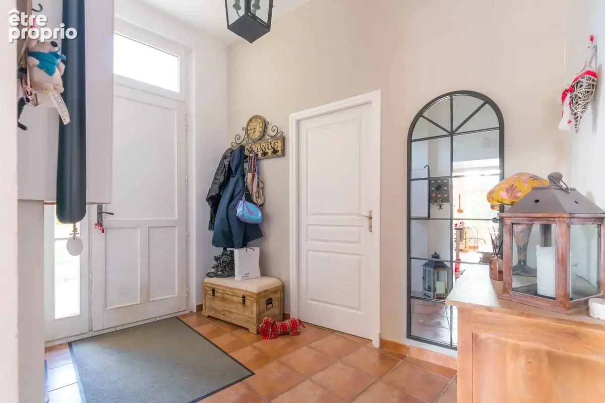 Exceptionnel ! superbe appartement T6 de 150m² à 20 mn Dijon Nord - photo 14