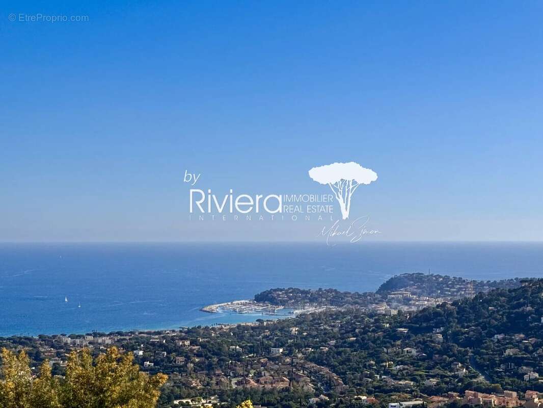 Appartement à CAVALAIRE-SUR-MER