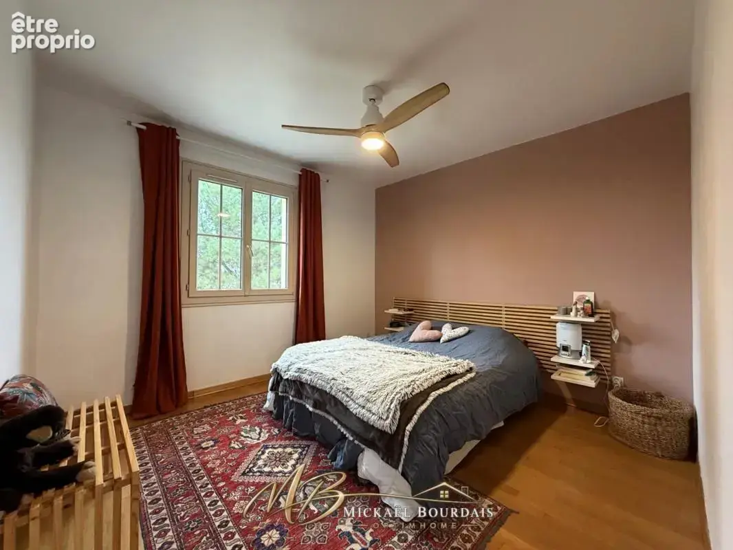 Maison familiale de 125 m² avec 5 chambres, grand sous-sol et deux terrasses – Brette-les-Pins - photo 7