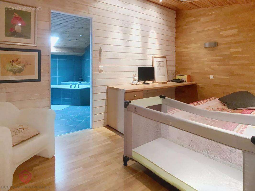 Maison à BELVEZE-DU-RAZES