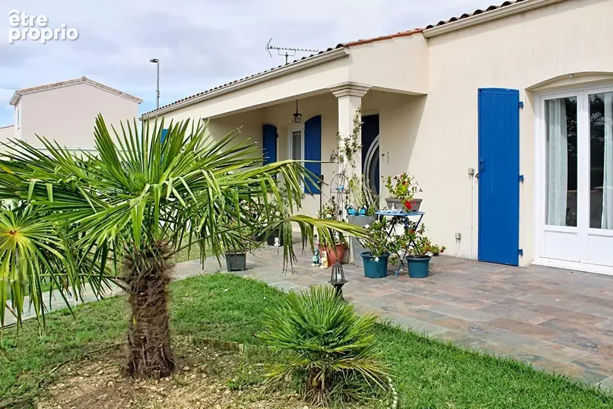 Maison de 110m² avec 3 chambres, véranda et garage à Saint Romain De Benet 289 000 - photo 17