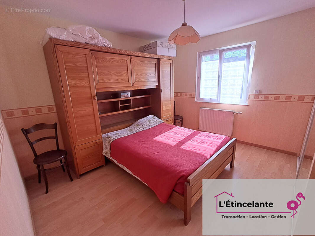 Maison à LE VAL-D&#039;AJOL