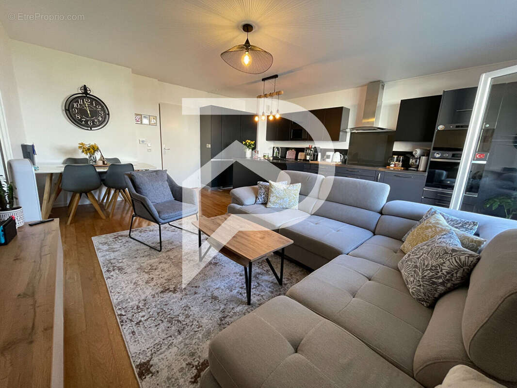 Appartement à LIMEIL-BREVANNES