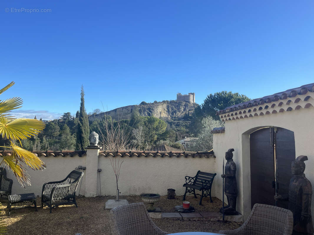 Maison à VAISON-LA-ROMAINE