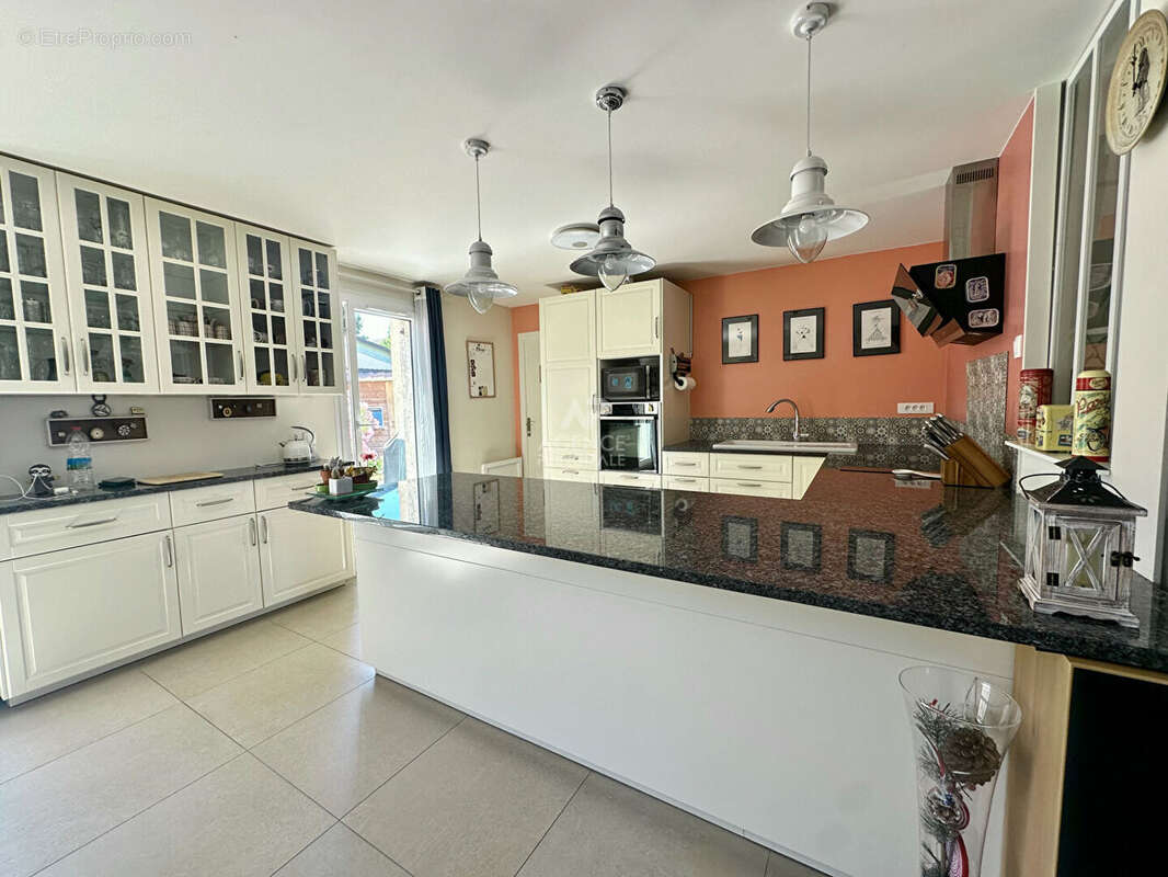 Maison à CARRIERES-SOUS-POISSY