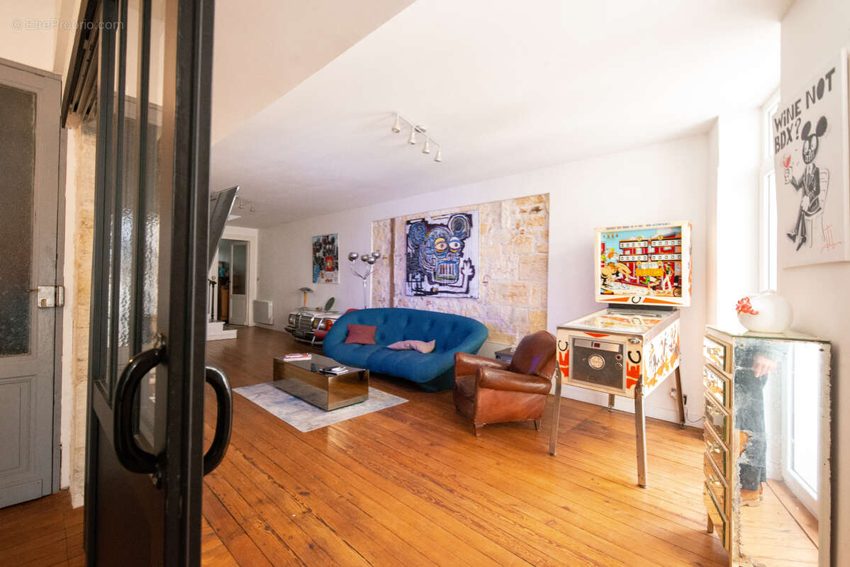 Appartement à BORDEAUX