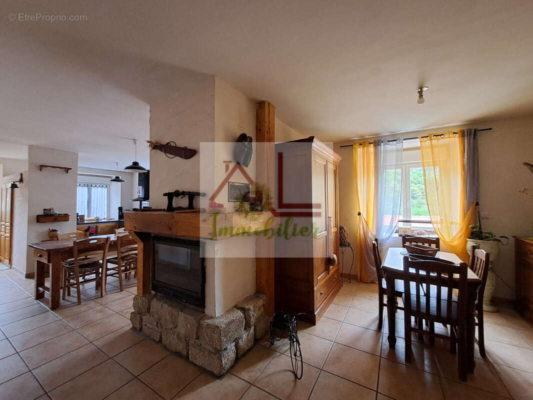 Maison à VILLEFORT