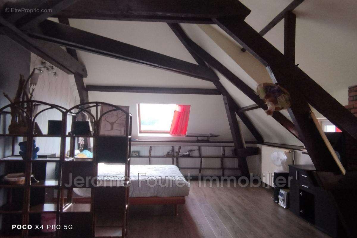 Maison à LA COURTINE