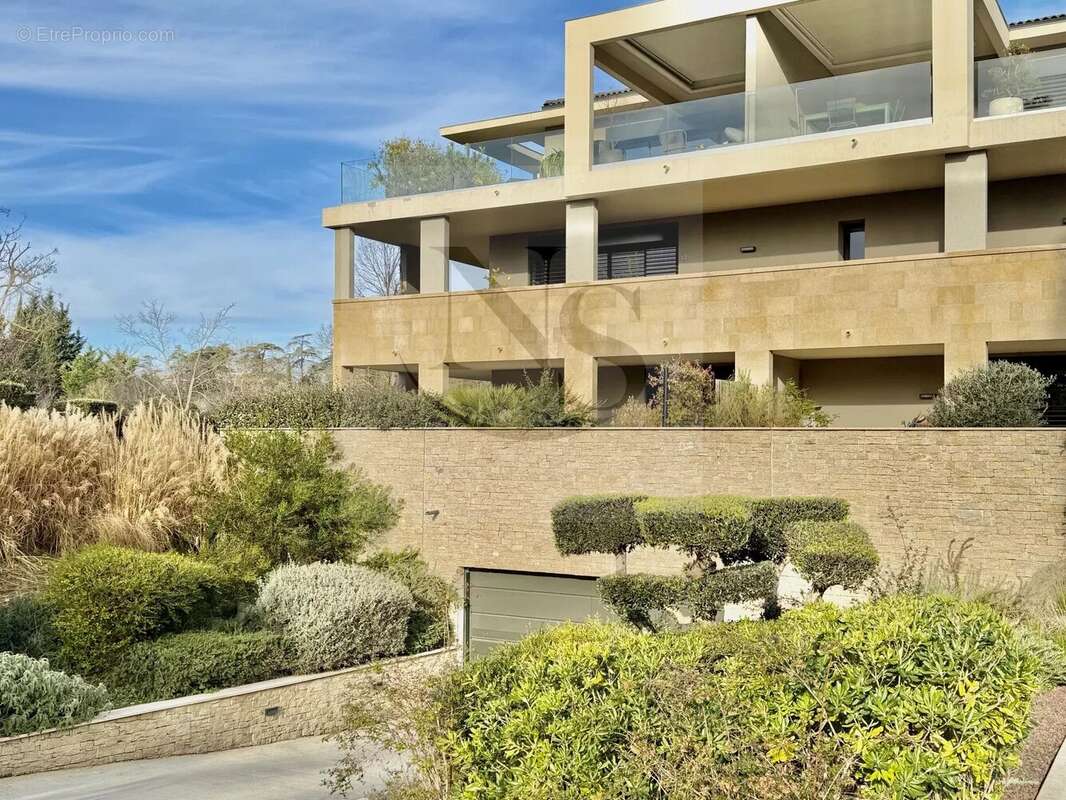 Appartement à AIX-EN-PROVENCE