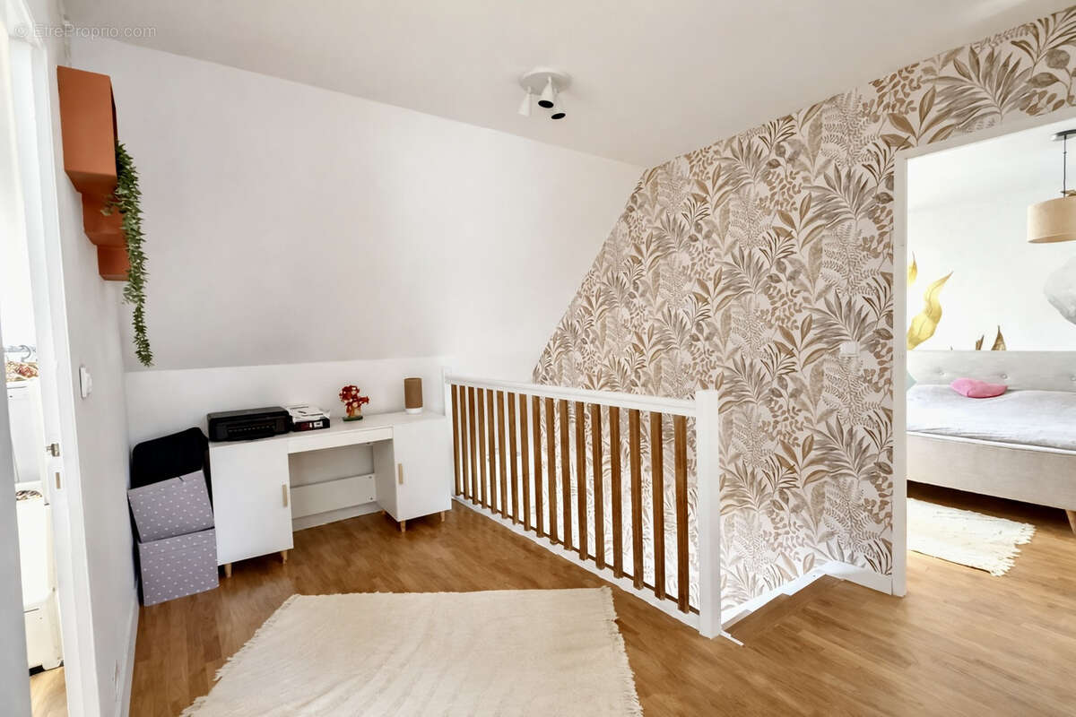 Maison familiale 4 chambres   130 m2   entièrement rénovée   terrain 515 m2 - photo 8