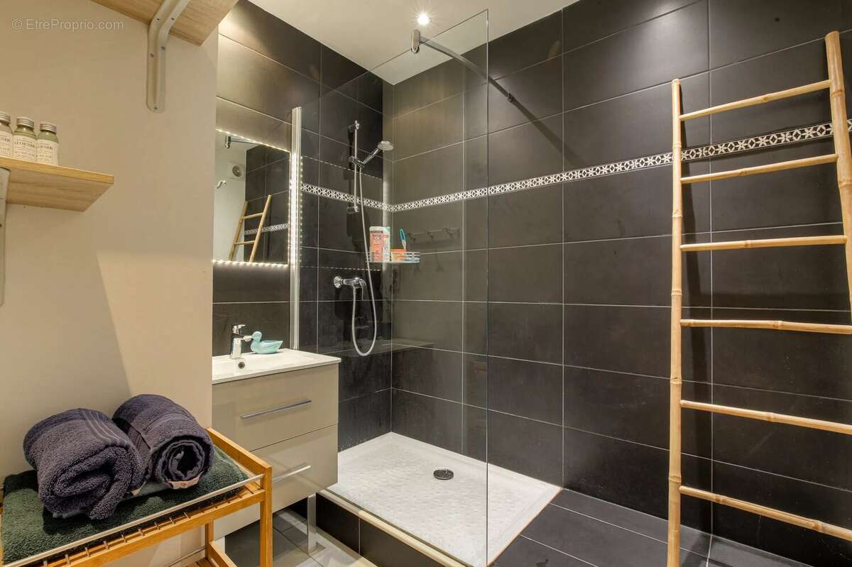 Appartement à LYON-6E