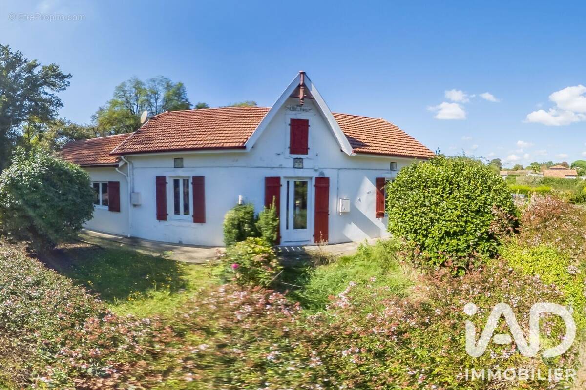Photo 1 - Maison à TOSSE