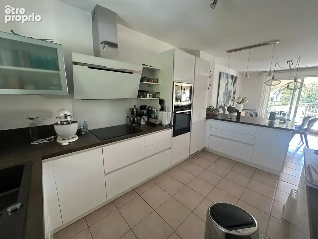 Exclusivité, vente Puyricard proche centre, appartement T4 de 92 m2 avec terrasse 22 m2, garage et parking - photo 6