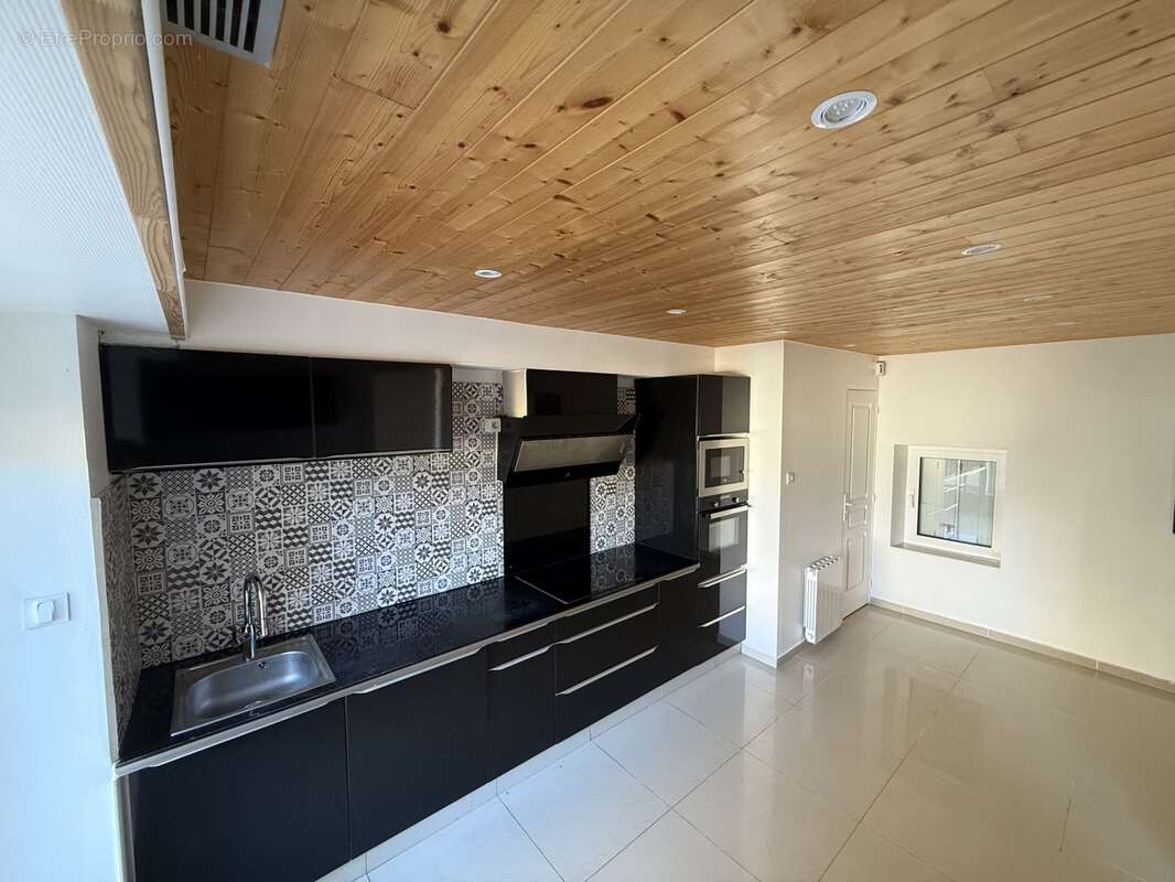 Maison rénovée avec seconde bâtisse à fort potentiel – Plussulien (22320) - photo 5