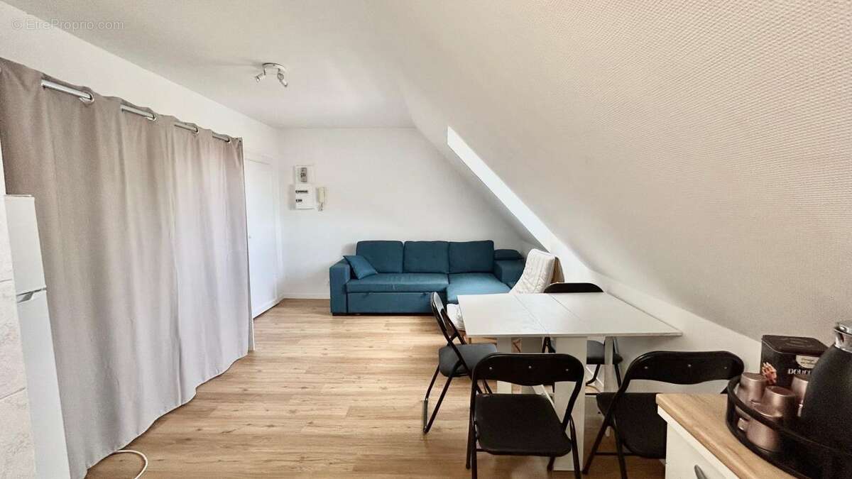Appartement À Vendre - photo 3