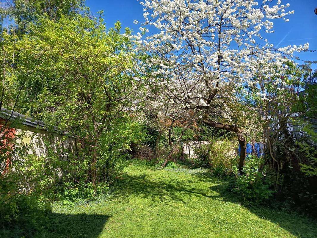 Maison à FONTENAY-SOUS-BOIS