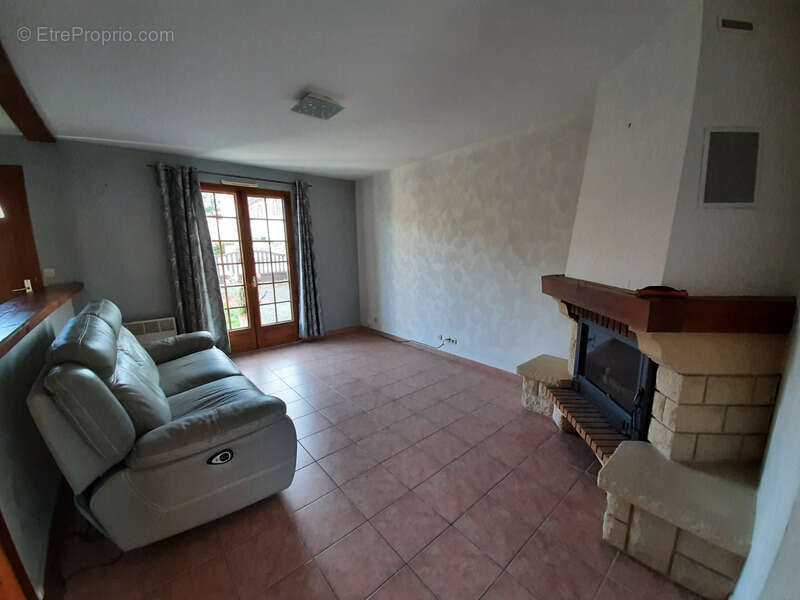 Maison à LUZY