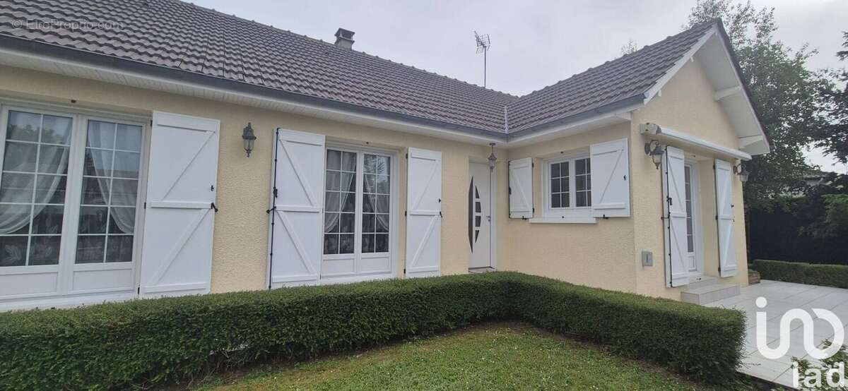 Maison 101 m² à Melisey  - photo 2