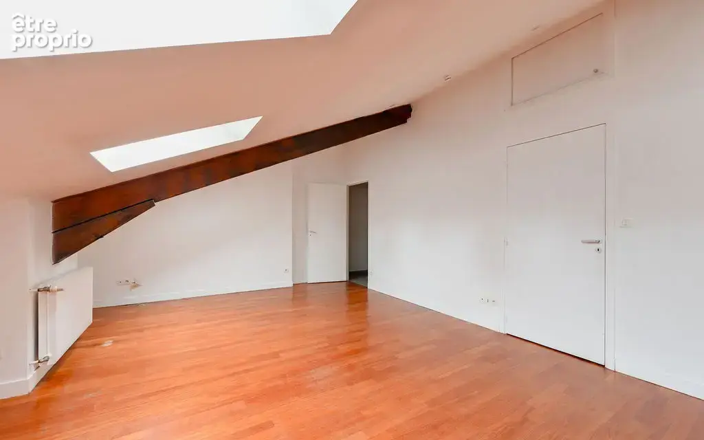 Charmant duplex T2 en dernier étage avec ascenseur.- Quartier Ainay, - photo 2