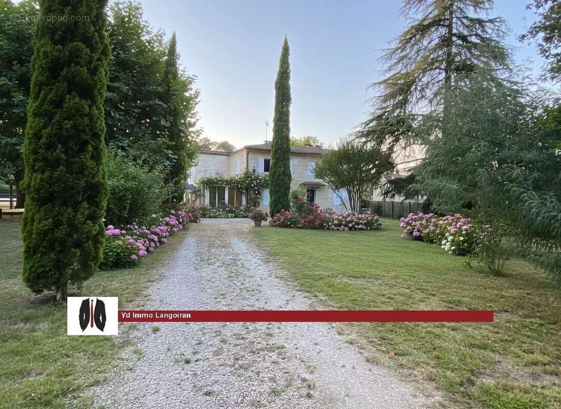 Maison à SAINT-CAPRAIS-DE-BORDEAUX
