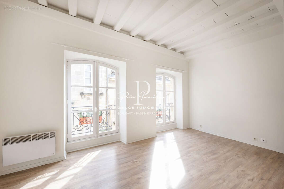Appartement à BORDEAUX