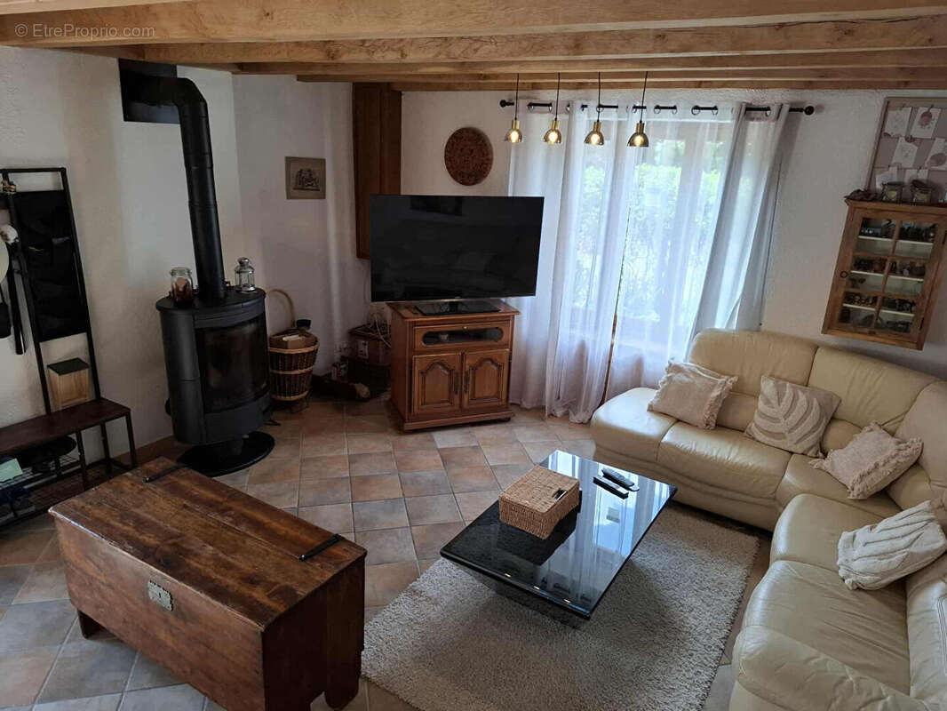 Maison à LES AVENIERES